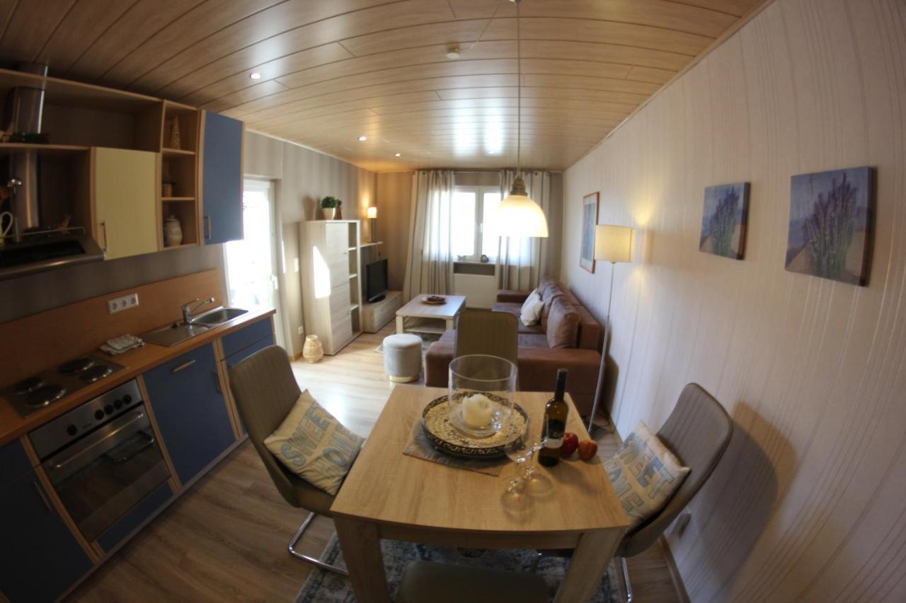 Weinstube Bycastors Hotel Трейс-Карден Екстериор снимка