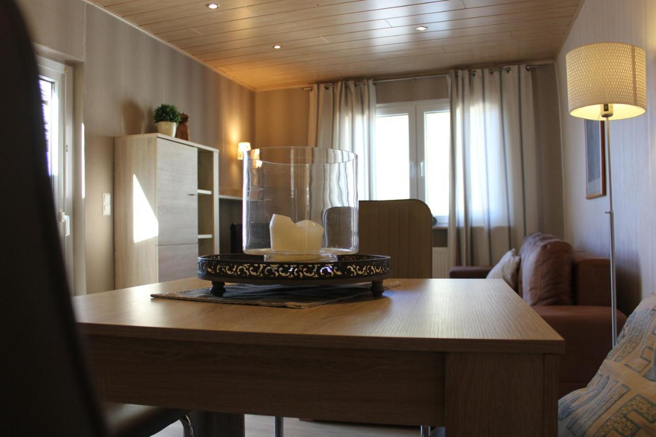 Weinstube Bycastors Hotel Трейс-Карден Екстериор снимка